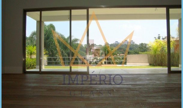 Manutenção Conserto de Sacada de Vidro SOS Vila Piauí SP